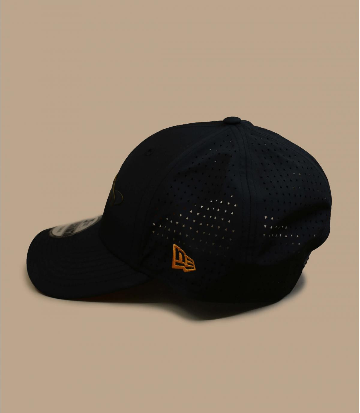 zwarte McLaren cap